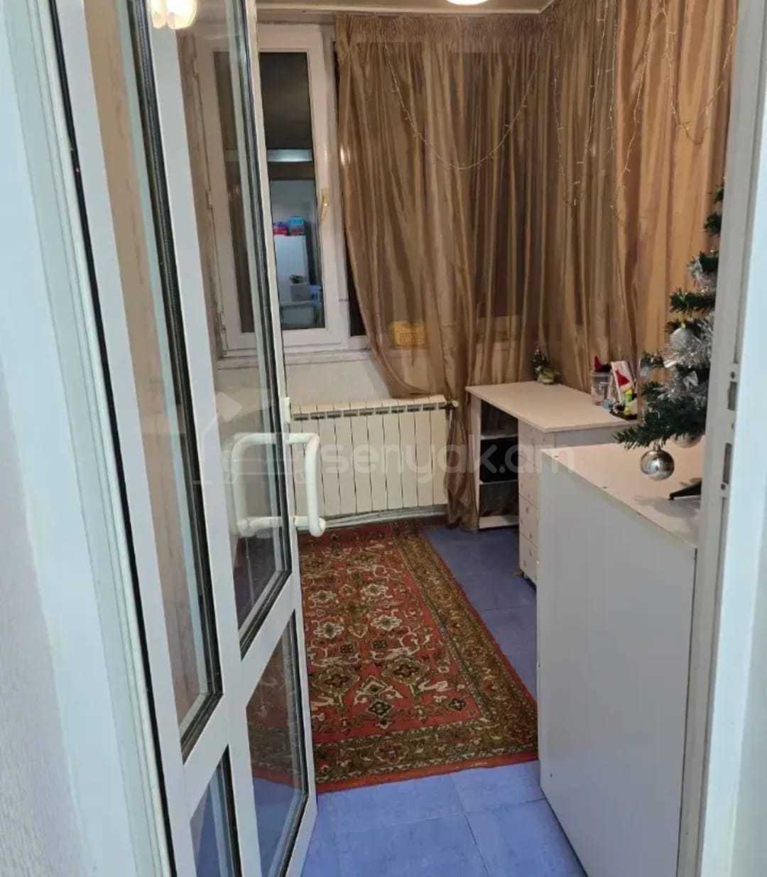 3 Սենյականոց Բնակարան, 77քմ, 4/4 հարկ, Կապիտալ Վերանորոգված