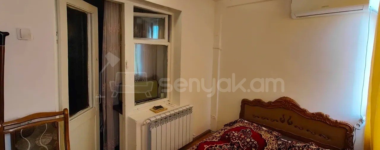 2 Սենյականոց Բնակարան Քարե Շենքում, 56քմ, 5/5 հարկ, Նորմալ Վիճակում