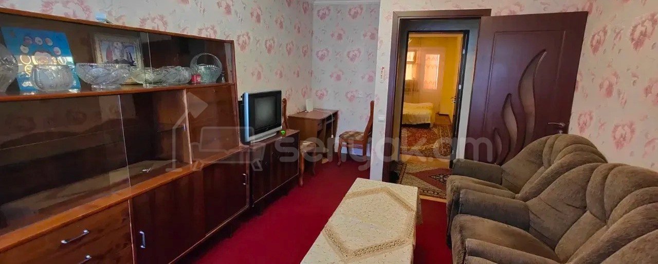 2 Սենյականոց Բնակարան Քարե Շենքում, 56քմ, 5/5 հարկ, Նորմալ Վիճակում