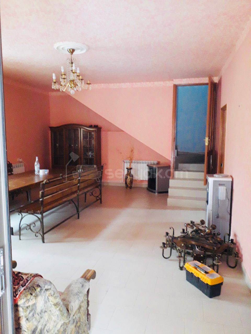 7 Սենյականոց Սեփական Տուն, 168քմ, Նորմալ Վիճակում