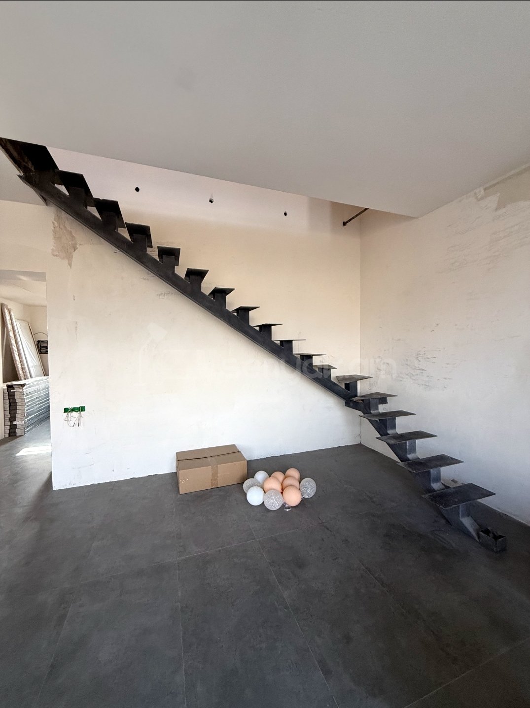 6 Սենյականոց Սեփական Տուն, 234քմ, Նորմալ Վիճակում