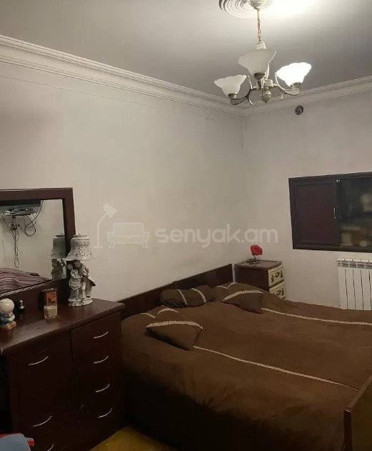 3 Սենյականոց Բնակարան, 92քմ, 1/9 հարկ, Նորմալ Վիճակում