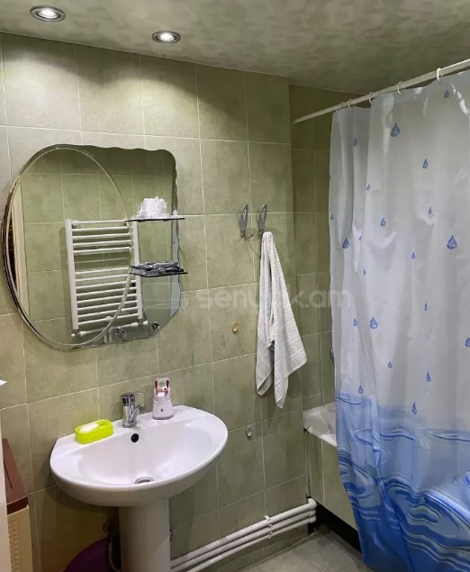 3 Սենյականոց Բնակարան, 92քմ, 1/9 հարկ, Նորմալ Վիճակում