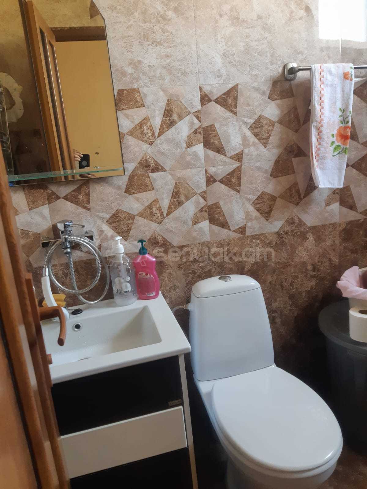 3 Սենյականոց Սեփական Տուն, 57քմ, Նորմալ Վիճակում