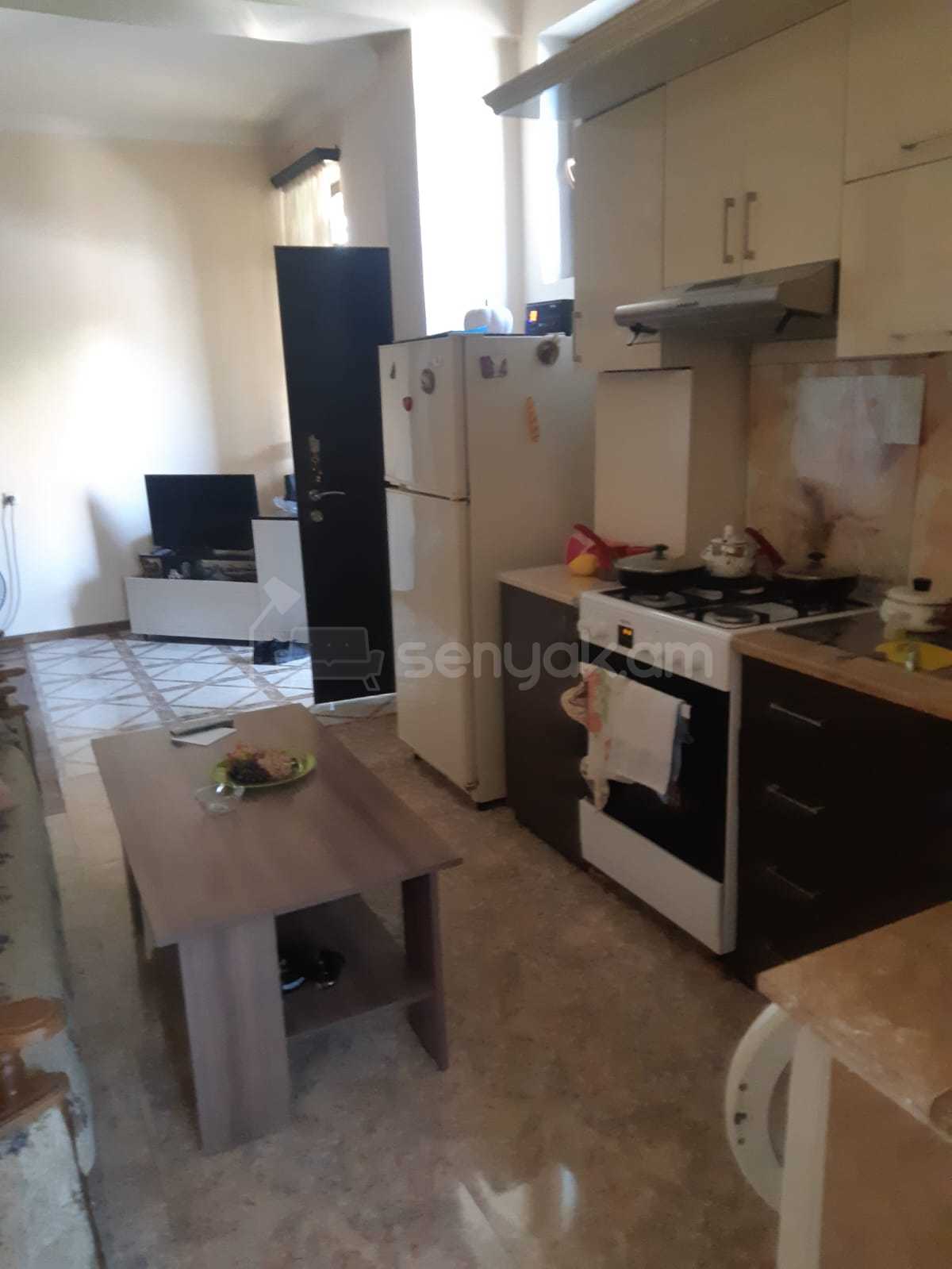 3 Սենյականոց Սեփական Տուն, 57քմ, Նորմալ Վիճակում