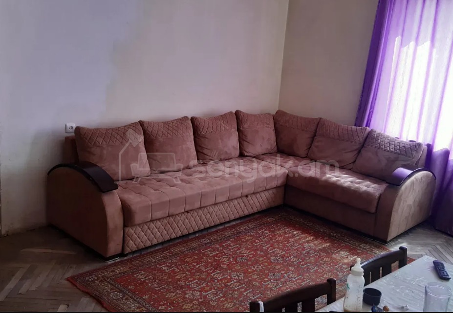 2 Սենյականոց Բնակարան Քարե Շենքում, 48քմ, 2/5 հարկ, Կապիտալ Վերանորոգված