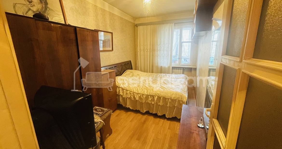 3 Սենյականոց Բնակարան, 97քմ, 2/9 հարկ, Կապիտալ Վերանորոգված