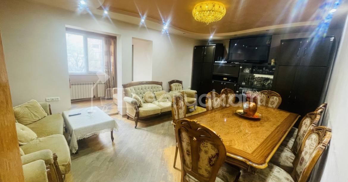 3 Սենյականոց Բնակարան, 97քմ, 2/9 հարկ, Կապիտալ Վերանորոգված