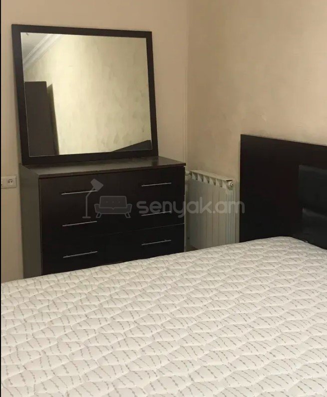 2 Սենյականոց Բնակարան Քարե Շենքում, 50քմ, 5/5 հարկ, Կապիտալ Վերանորոգված, Կահավորված