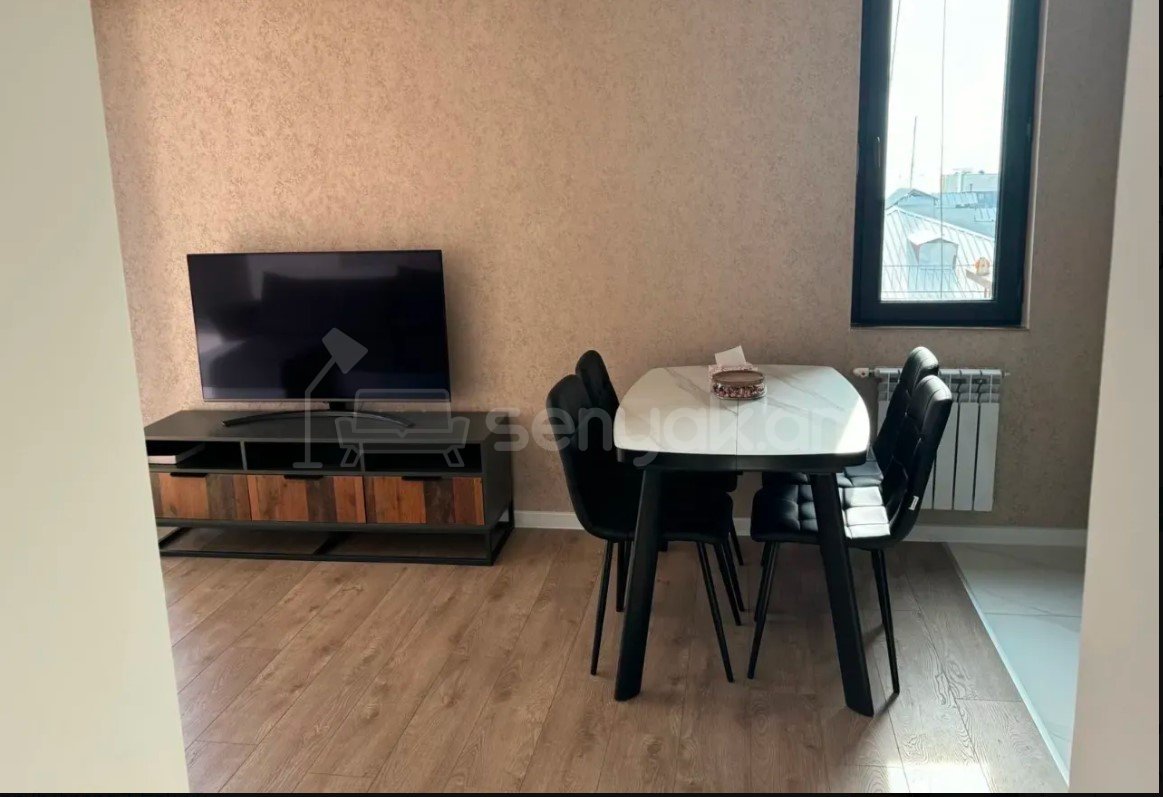 2 Սենյականոց Բնակարան, 50քմ, 5/9 հարկ, Կապիտալ Վերանորոգված, Կահավորված