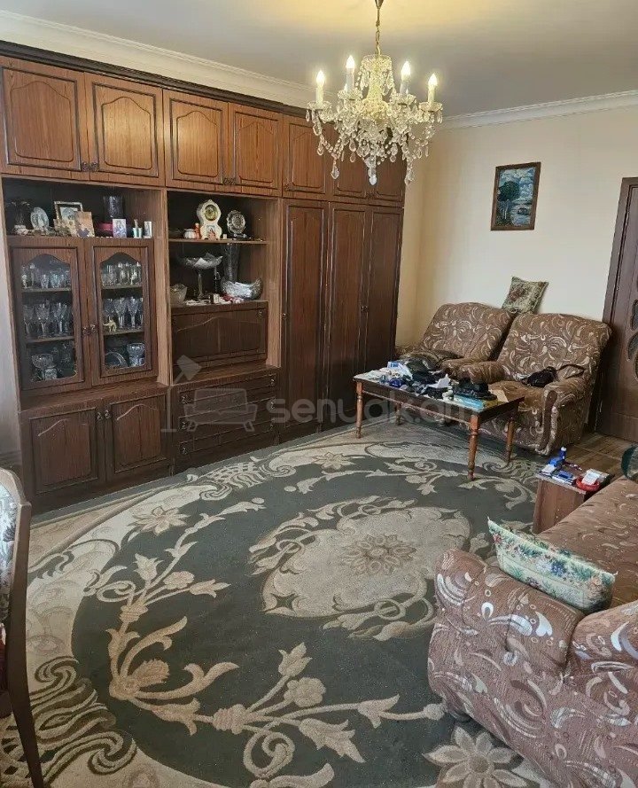 2 Սենյականոց Բնակարան Քարե Շենքում, 50քմ, 6/7 հարկ, Կապիտալ Վերանորոգված