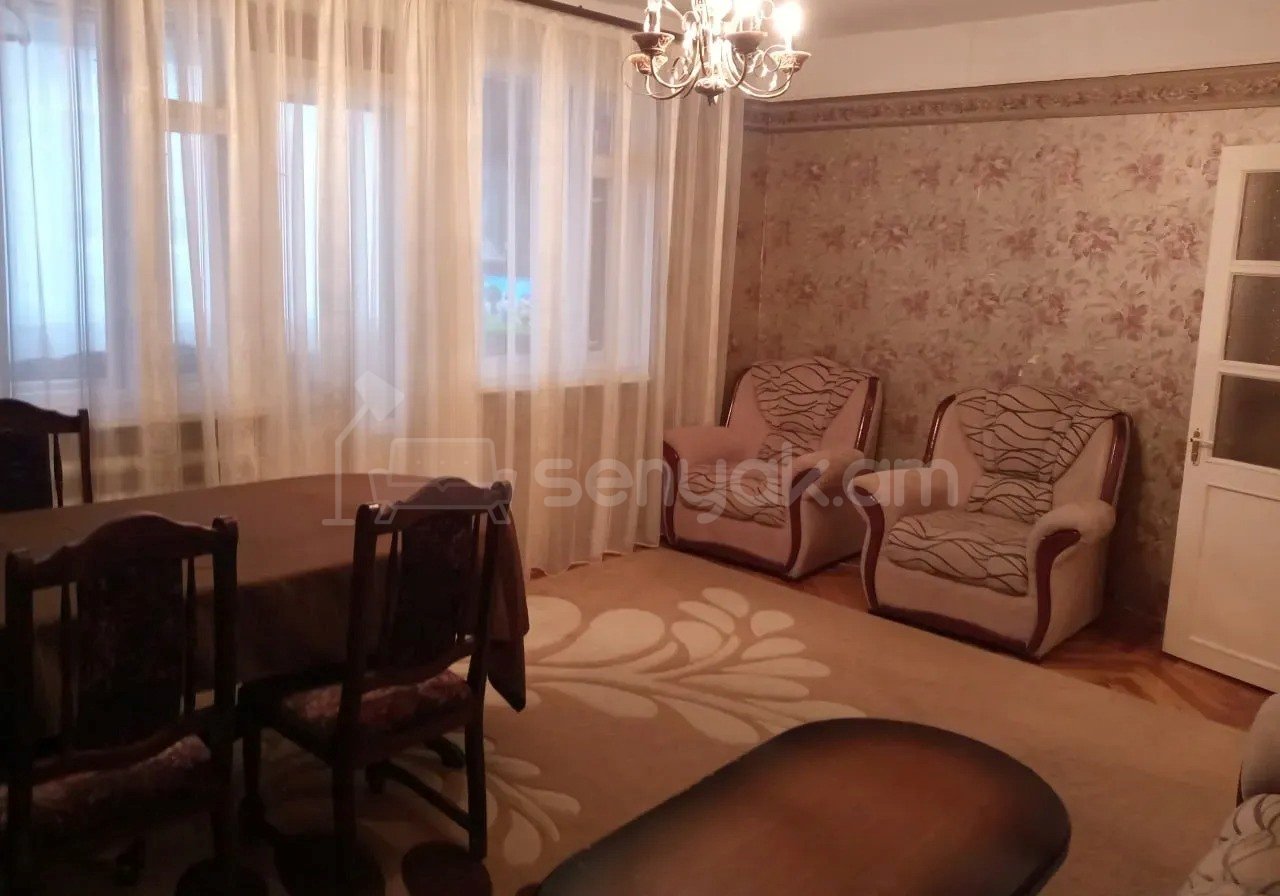 3 Սենյականոց Բնակարան, 94քմ, 9/16 հարկ, Նորմալ Վիճակում