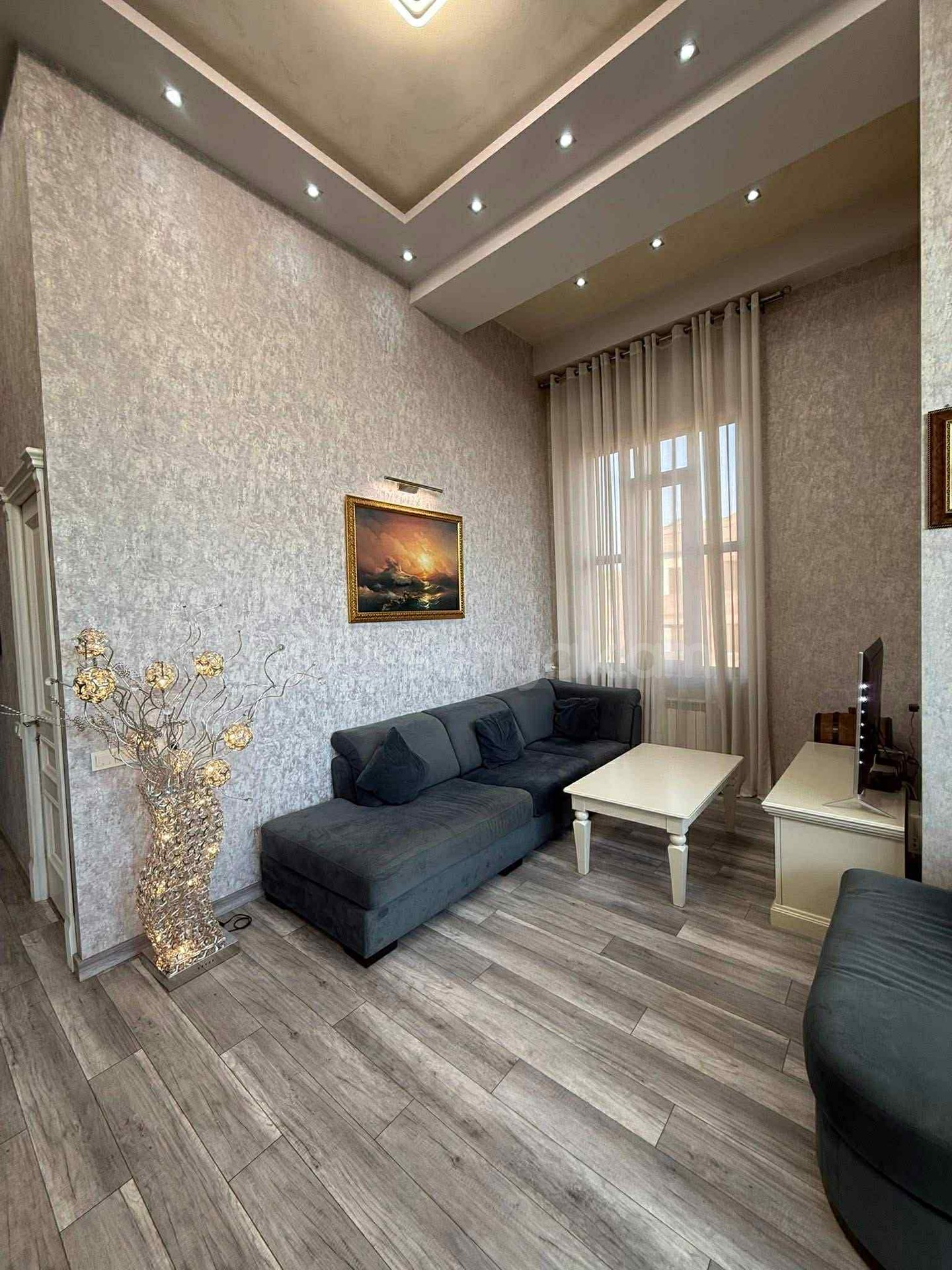 4 Սենյականոց Բնակարան Նորակառույցում, 222քմ, 9/9 հարկ, Դիզայներական Վերանորոգված