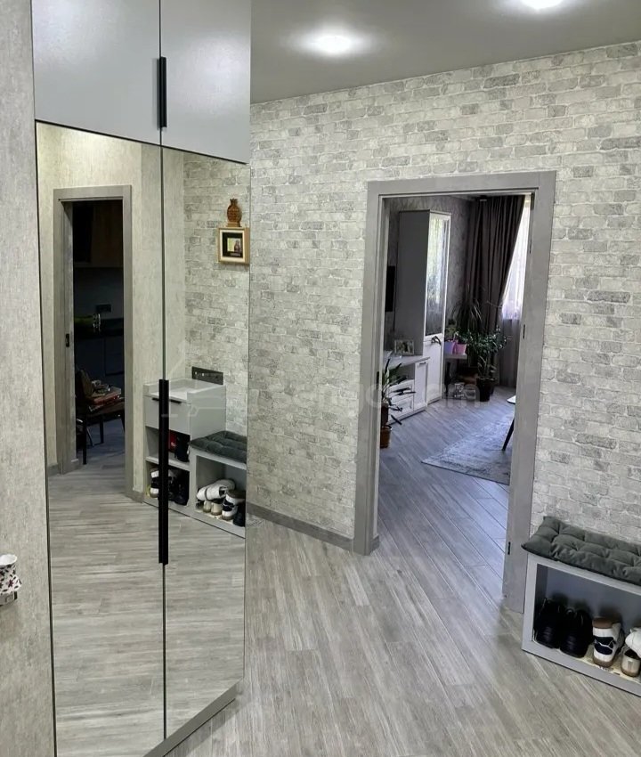 2 Սենյականոց Բնակարան, 65քմ, 3/9 հարկ, Կապիտալ Վերանորոգված