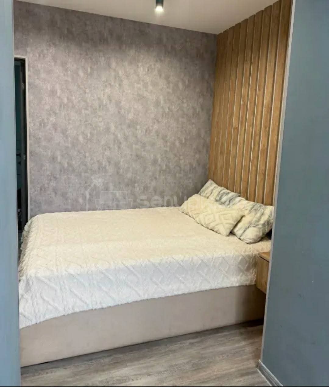 2 Սենյականոց Բնակարան Քարե Շենքում, 45քմ, 4/5 հարկ, Դիզայներական Վերանորոգված