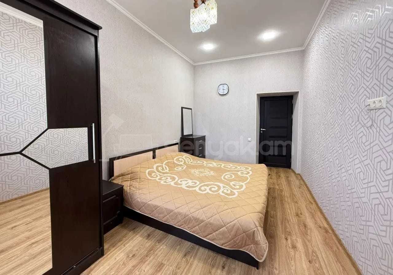 2 Սենյականոց Բնակարան Քարե Շենքում, 64քմ, 5/5 հարկ, Կոսմետիկ Վերանորոգված