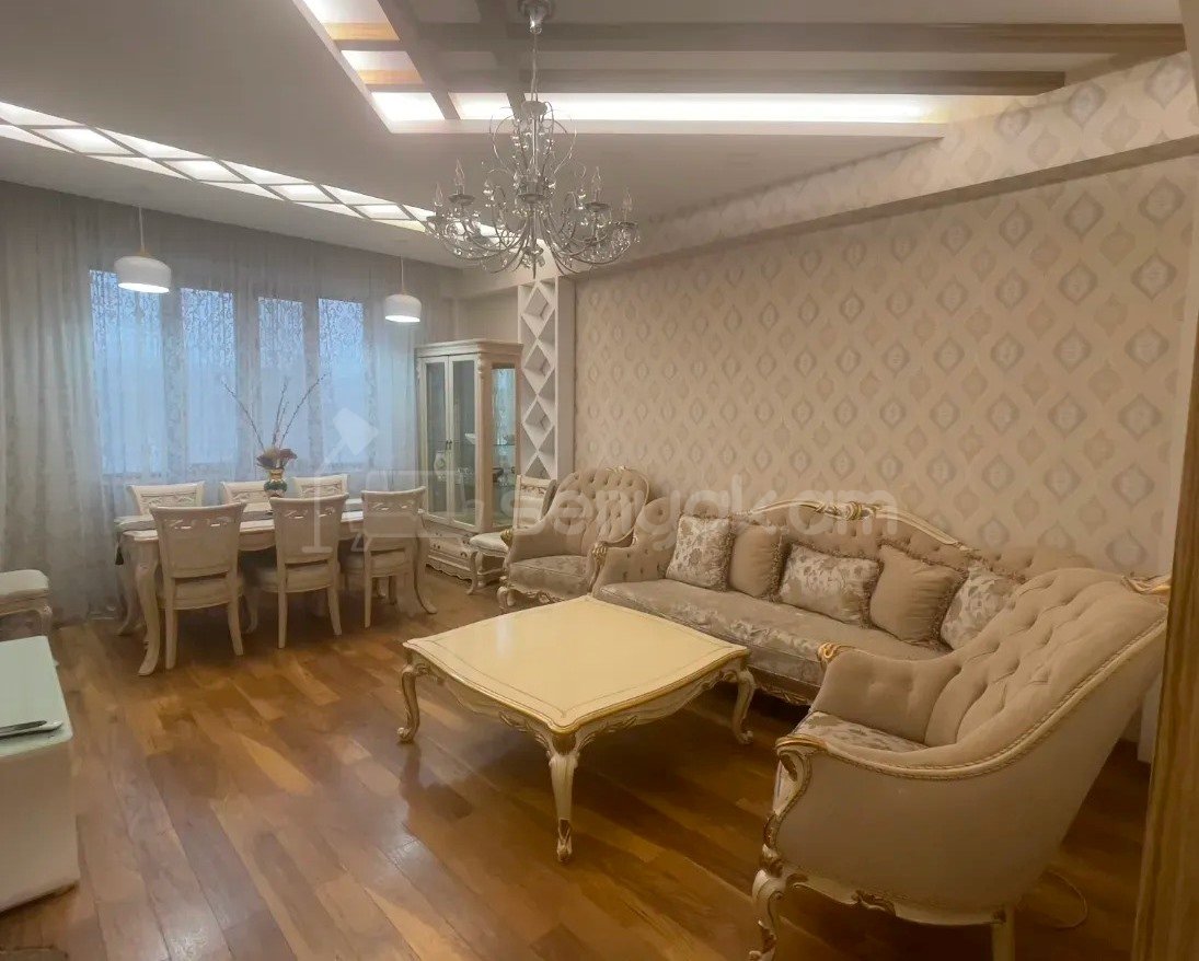 3 Սենյականոց Բնակարան Նորակառույցում, 135քմ, 4/12 հարկ, Դիզայներական Վերանորոգված