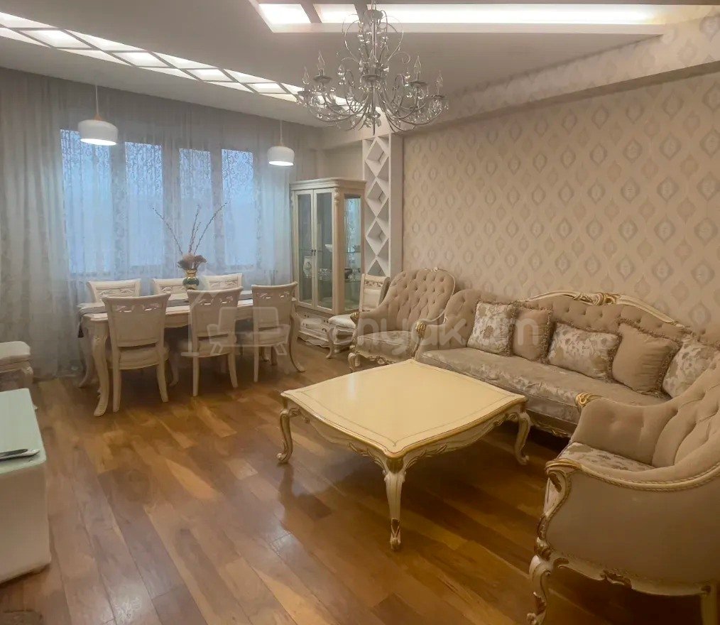 3 Սենյականոց Բնակարան Նորակառույցում, 135քմ, 4/12 հարկ, Դիզայներական Վերանորոգված