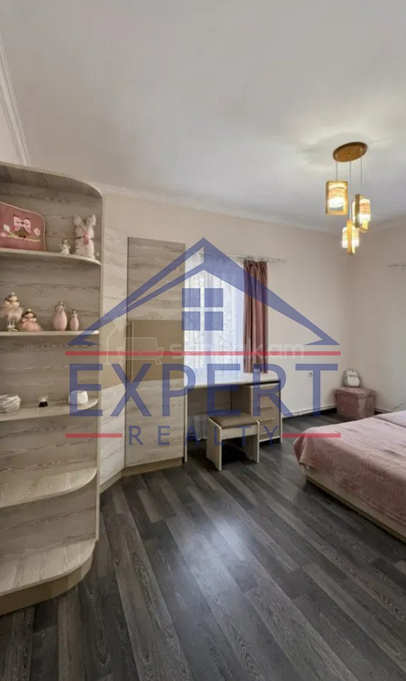 4 Սենյականոց Սեփական Տուն, 195քմ, Դիզայներական Վերանորոգված, Կահավորված, Ավտոտնակով