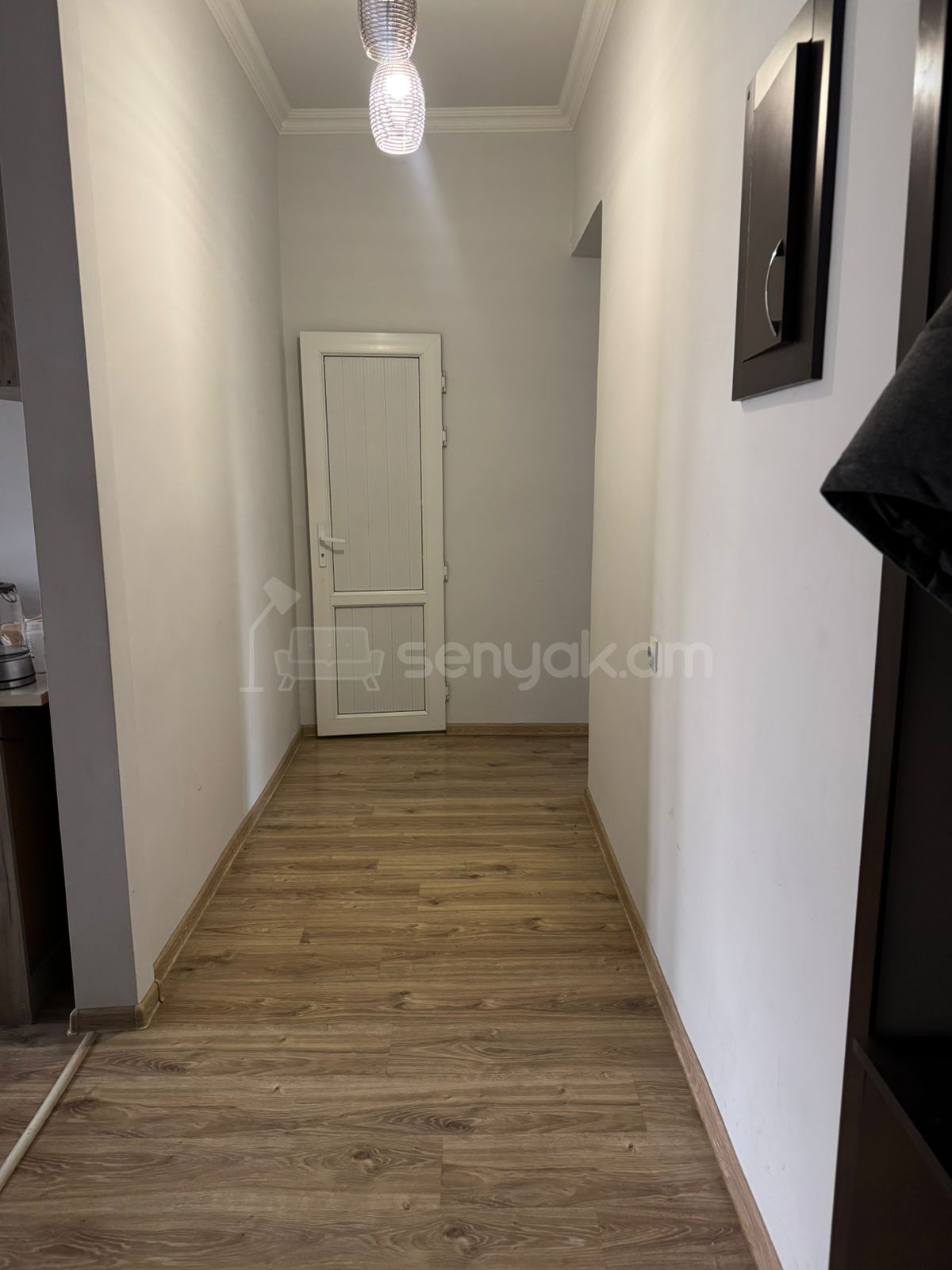 2 Սենյականոց Բնակարան Քարե Շենքում, 60քմ, 2/5 հարկ, Կապիտալ Վերանորոգված, Կահավորված, Արևկող