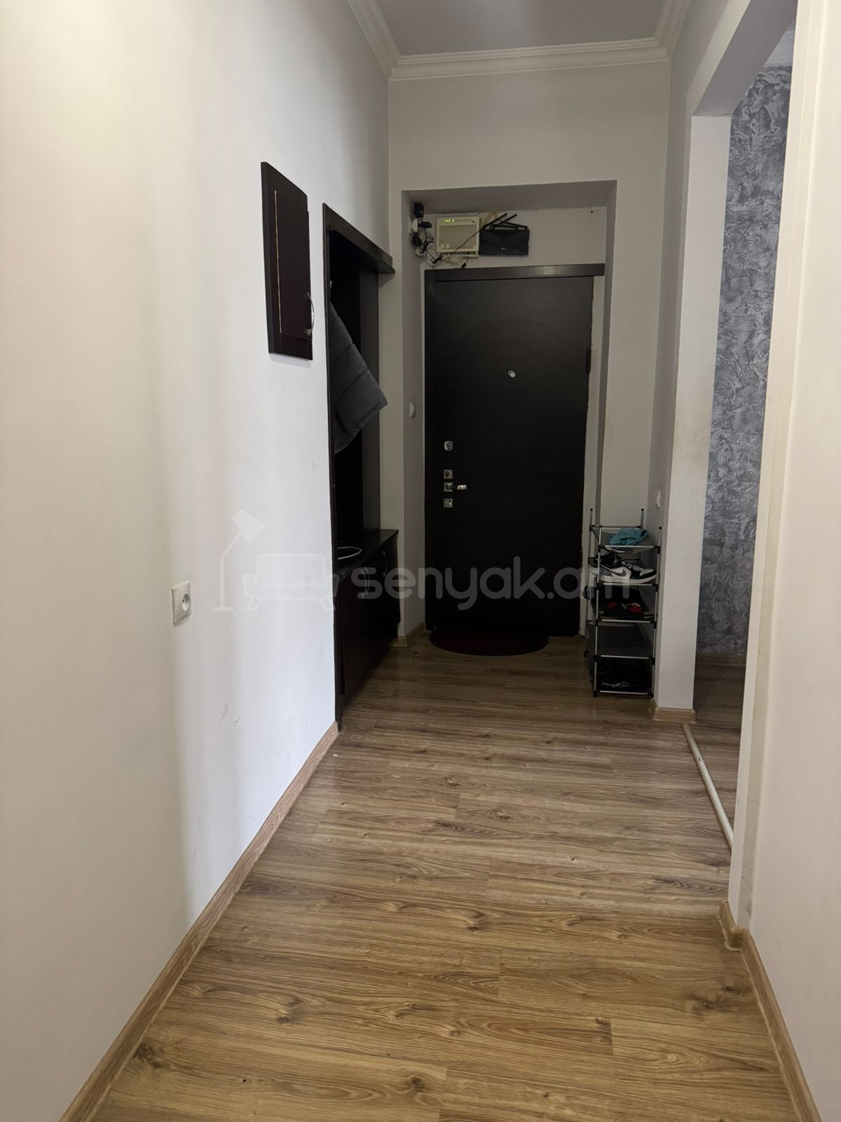 2 Սենյականոց Բնակարան Քարե Շենքում, 60քմ, 2/5 հարկ, Կապիտալ Վերանորոգված, Կահավորված, Արևկող