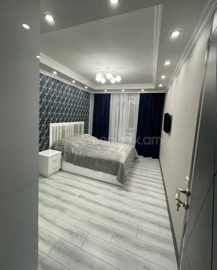 2 Սենյականոց Բնակարան, 65քմ, 4/9 հարկ, Դիզայներական Վերանորոգված, Կահավորված, Արևկող