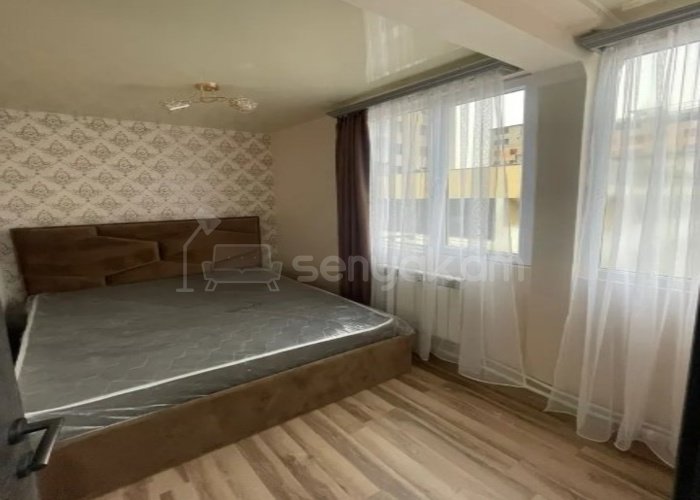 2 Սենյականոց Բնակարան Քարե Շենքում, 50քմ, 5/5 հարկ, Կապիտալ Վերանորոգված, Կահավորված, Արևկող