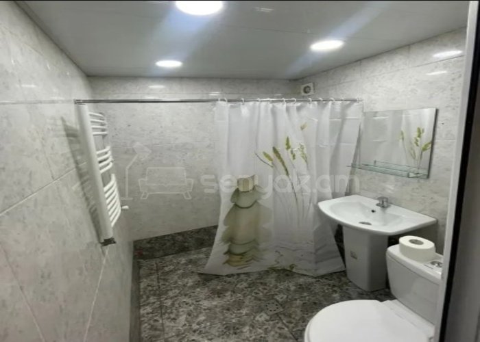 2 Սենյականոց Բնակարան Քարե Շենքում, 50քմ, 5/5 հարկ, Կապիտալ Վերանորոգված, Կահավորված, Արևկող