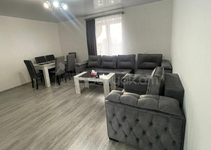 2 Սենյականոց Բնակարան Քարե Շենքում, 50քմ, 5/5 հարկ, Կապիտալ Վերանորոգված, Կահավորված, Արևկող