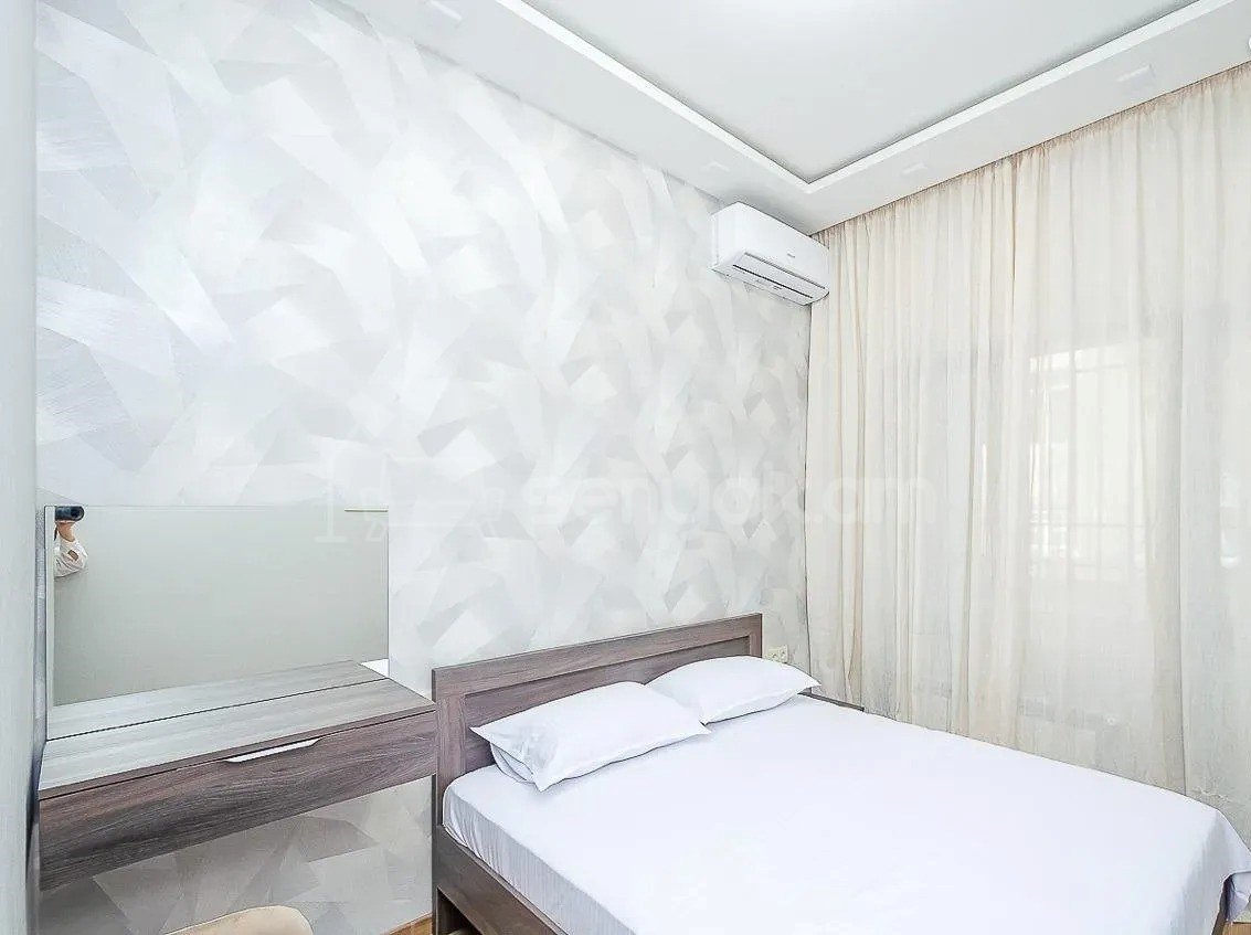 3 Սենյականոց Բնակարան Քարե Շենքում, 85քմ, 2/5 հարկ, Կապիտալ Վերանորոգված, Կահավորված, Արևկող