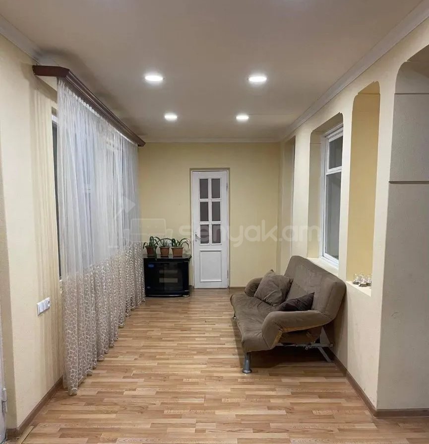 4 Սենյականոց Սեփական Տուն, 170քմ, Կապիտալ Վերանորոգված, Ավտոտնակով