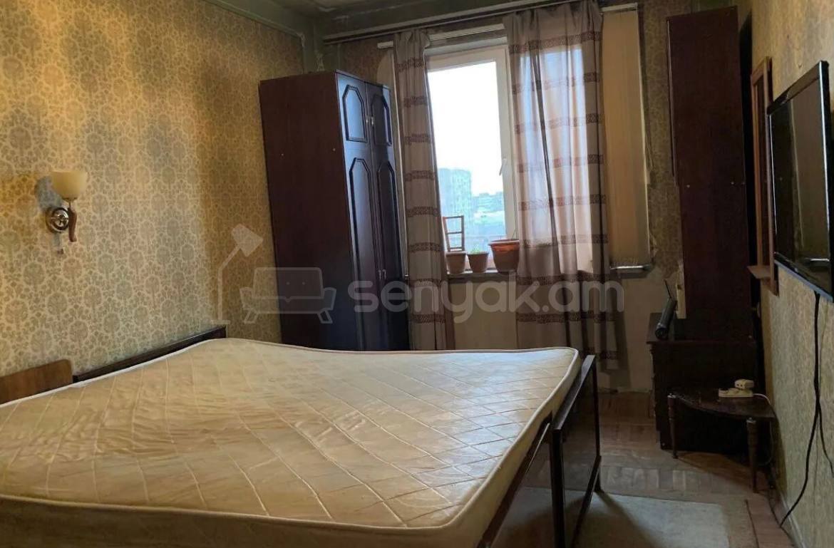 3 Սենյականոց Բնակարան, 65քմ, 8/9 հարկ, Պետական Վիճակում, Կահավորված