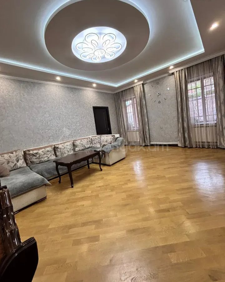 4 Սենյականոց Շքեղ Առանձնատուն, 163քմ, Ավտոտնակով