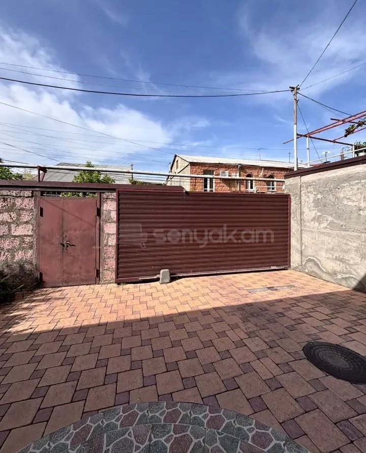 4 Սենյականոց Շքեղ Առանձնատուն, 163քմ, Ավտոտնակով