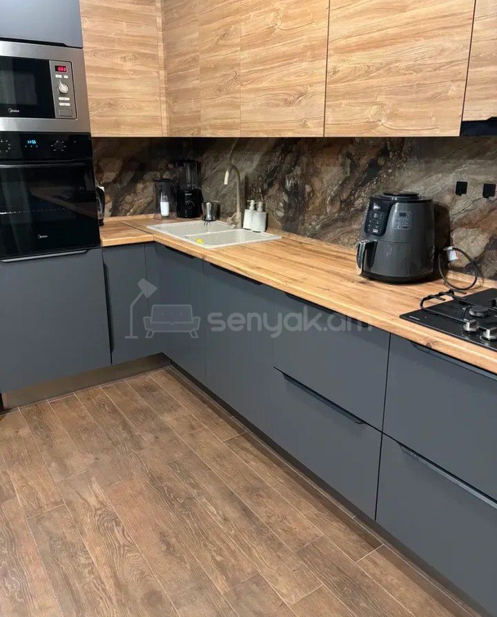 3 Սենյականոց Բնակարան Նորակառույցում, 84քմ, 1/5 հարկ, Դիզայներական Վերանորոգված, Կահավորված, Արևկող