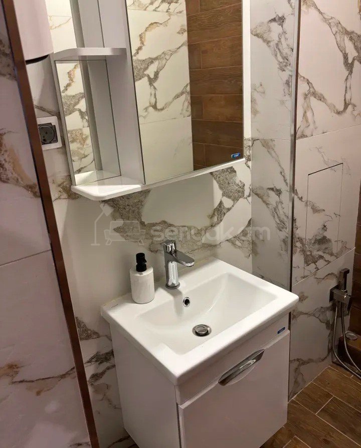 3 Սենյականոց Բնակարան Նորակառույցում, 84քմ, 1/5 հարկ, Դիզայներական Վերանորոգված, Կահավորված, Արևկող