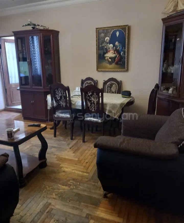 3 Սենյականոց Բնակարան, 77քմ, 7/15 հարկ, Նորմալ Վիճակում, Կահավորված, Արևկող