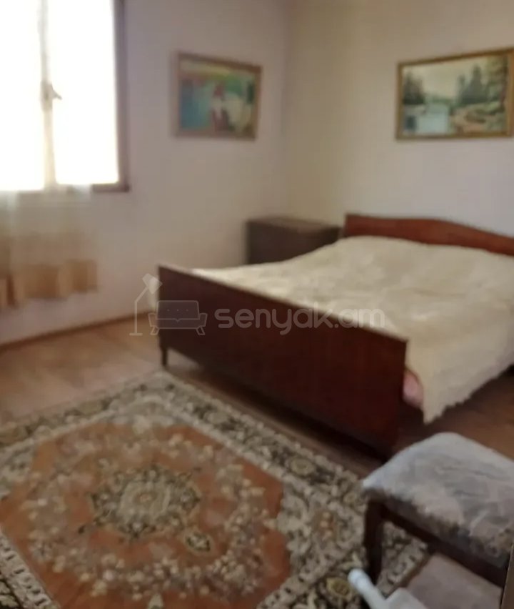 3 Սենյականոց Բնակարան, 77քմ, 7/15 հարկ, Նորմալ Վիճակում, Կահավորված, Արևկող