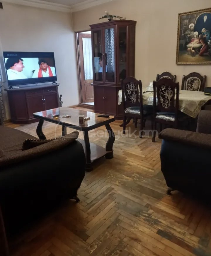 3 Սենյականոց Բնակարան, 77քմ, 7/15 հարկ, Նորմալ Վիճակում, Կահավորված, Արևկող