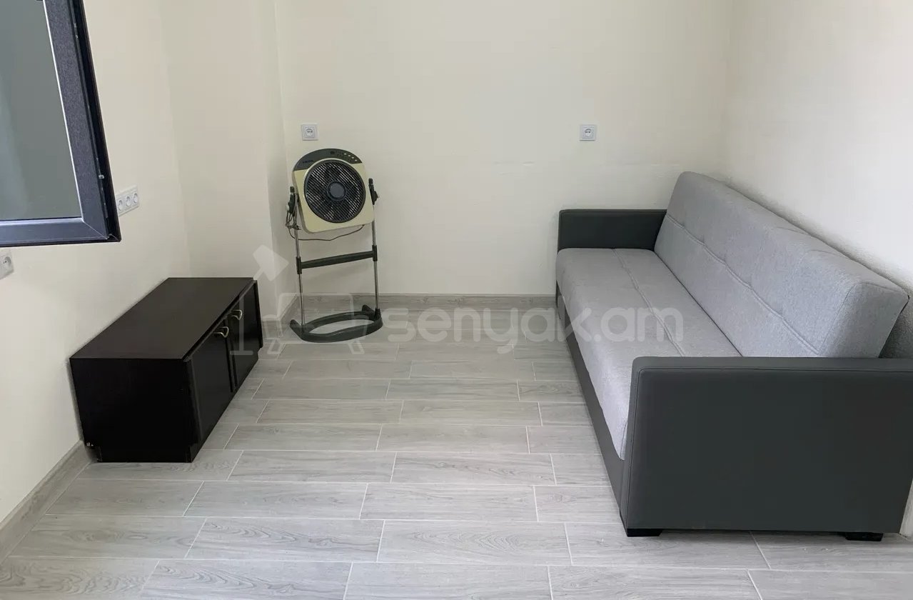 2 Սենյականոց Բնակարան, 56քմ, 8/9 հարկ, Նորմալ Վիճակում, Կահավորված, Արևկող