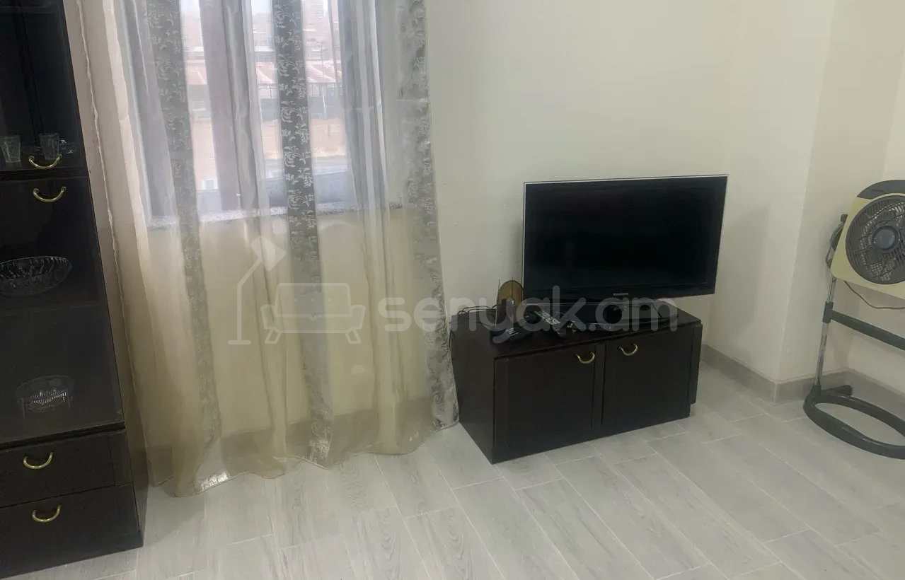 2 Սենյականոց Բնակարան, 56քմ, 8/9 հարկ, Նորմալ Վիճակում, Կահավորված, Արևկող