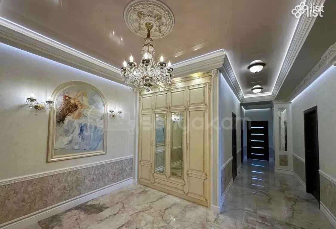 4 Սենյականոց Բնակարան Նորակառույցում, 146քմ, 13/15 հարկ, Դիզայներական Վերանորոգված