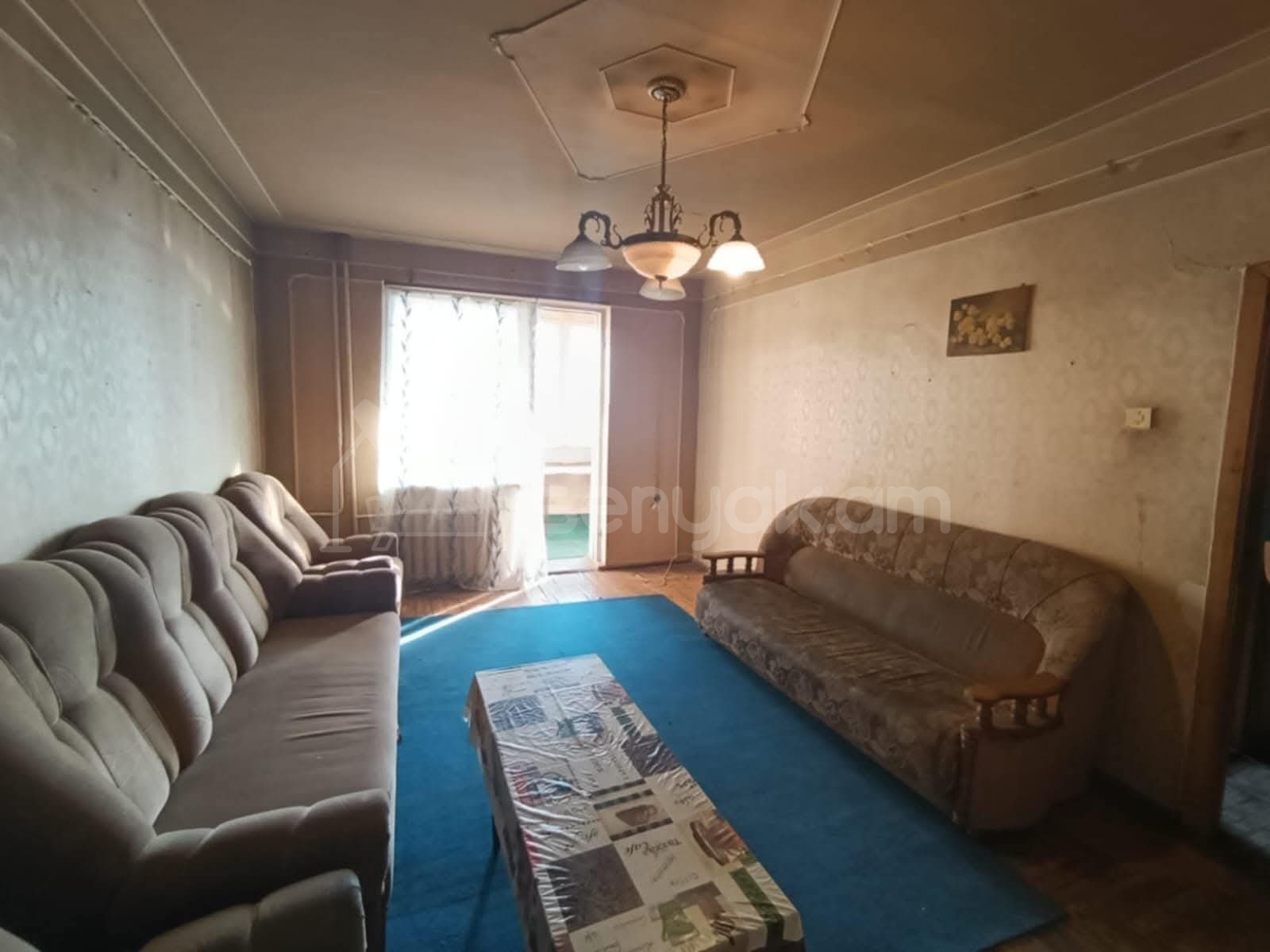 3 Սենյականոց Բնակարան, 72քմ, 4/9 հարկ, Նորմալ Վիճակում, Կահավորված, Արևկող