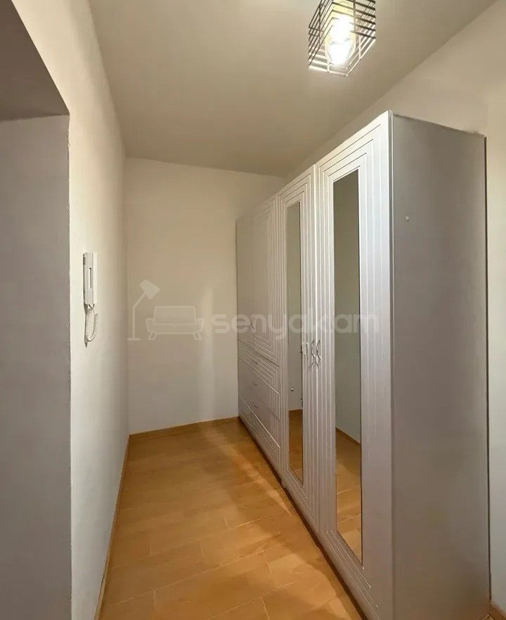 3 Սենյականոց Բնակարան, 73քմ, 9/14 հարկ, Նորմալ Վիճակում