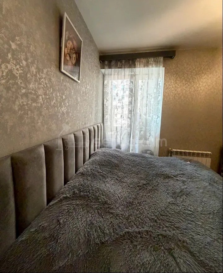 3 Սենյականոց Բնակարան, 73քմ, 9/14 հարկ, Նորմալ Վիճակում