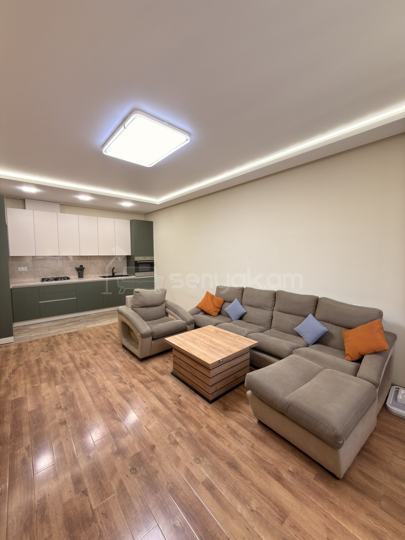 3 Սենյականոց Բնակարան Նորակառույցում, 78քմ, 17/17 հարկ, Կապիտալ Վերանորոգված