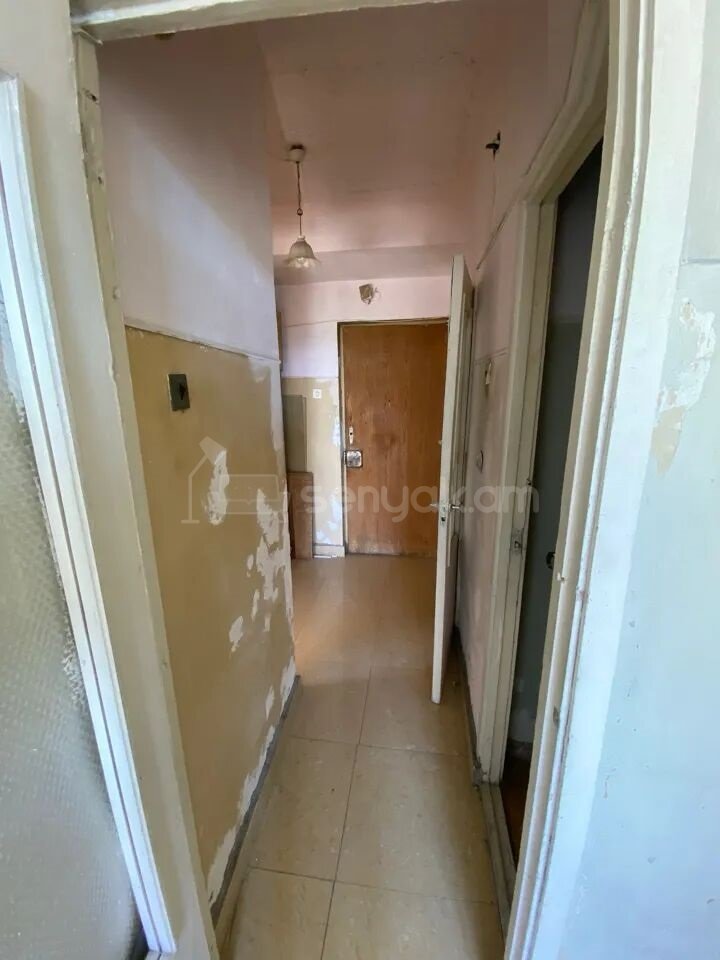 2 Սենյականոց Բնակարան, 48քմ, 3/9 հարկ, Պետական Վիճակում