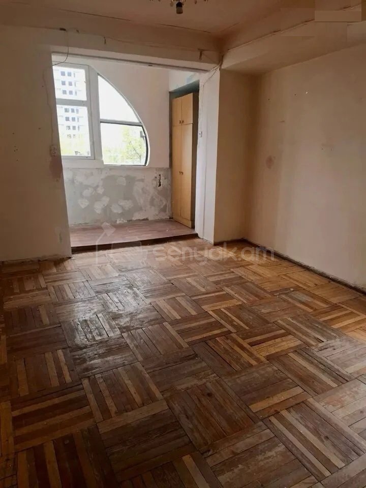 2 Սենյականոց Բնակարան, 48քմ, 3/9 հարկ, Պետական Վիճակում