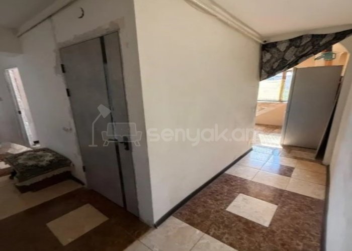 2 Սենյականոց Բնակարան Քարե Շենքում, 50քմ, 2/4 հարկ, Կոսմետիկ Վերանորոգված