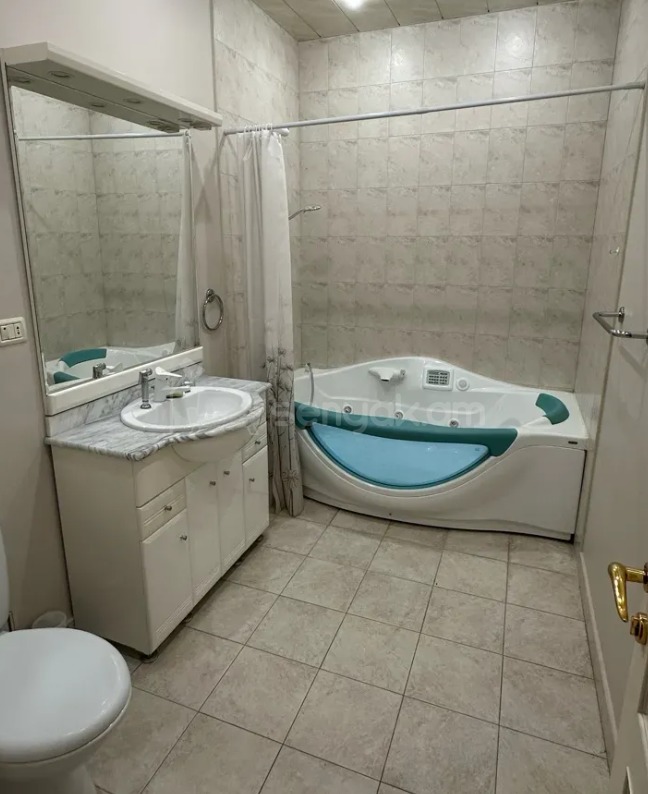 3 Սենյականոց Բնակարան Նորակառույցում, 160քմ, 6/12 հարկ, Կապիտալ Վերանորոգված, Կահավորված, Արևկող